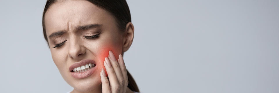 Почему болит зуб после лечения корневых каналов